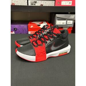 Nike X Faze Clan Lebron Witness 8 Bred / $110 Retail! / Size 10 / Brand New